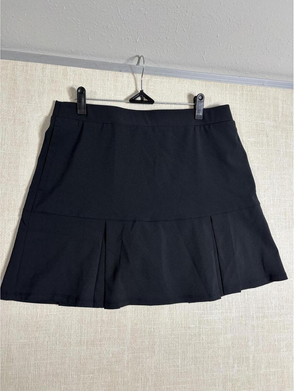 Mizuno Navy Blue Athletic Skort with Pleated Detail